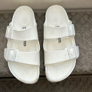 White Birkenstock - Women’s size 39 (US 8-81/2).